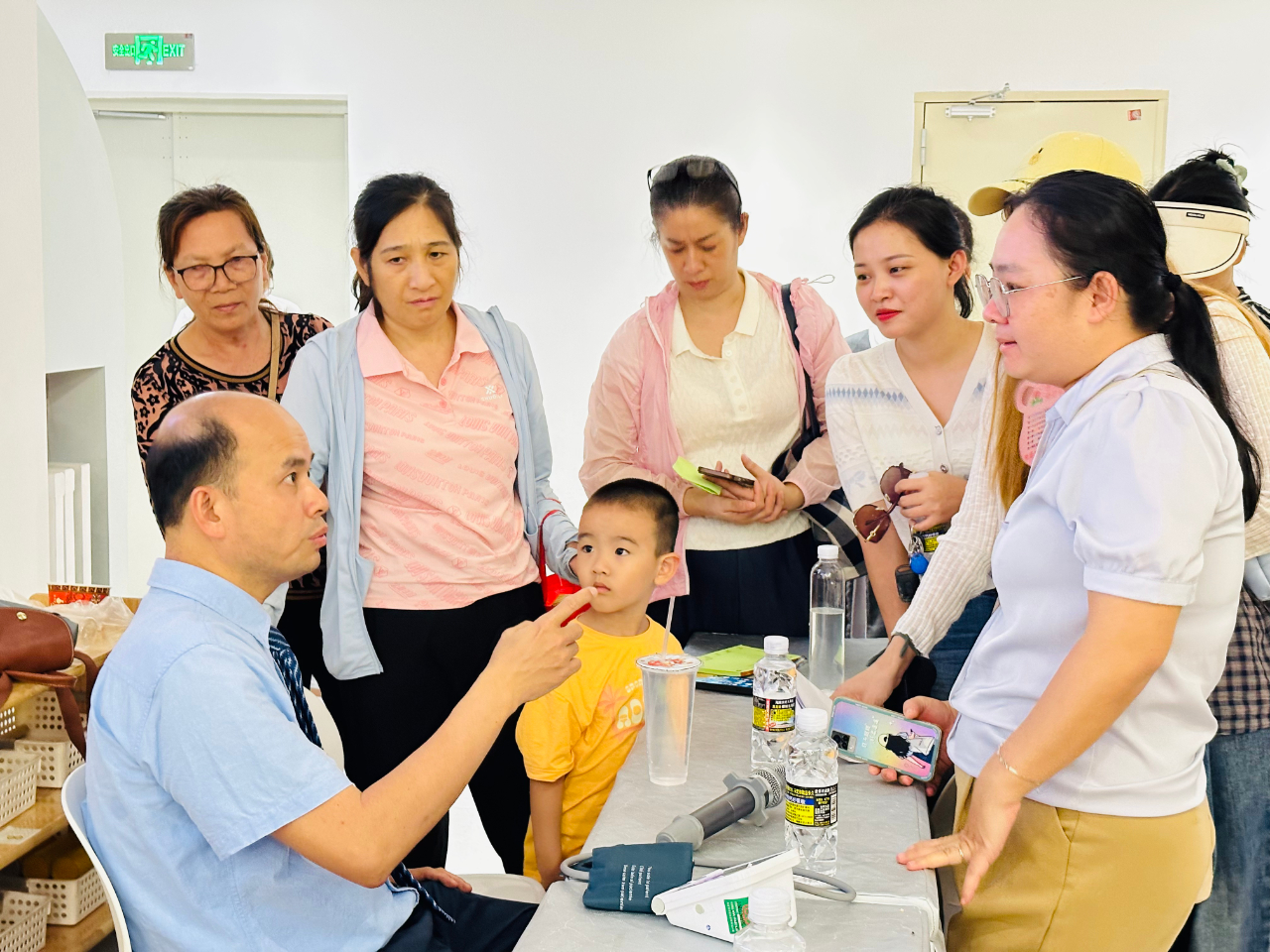 醫(yī)育融合·共筑健康成長(zhǎng)路——?？谑猩礁哂變簣@聯(lián)合海口市第四人民醫(yī)院開展醫(yī)育融合健康講座-圖片27