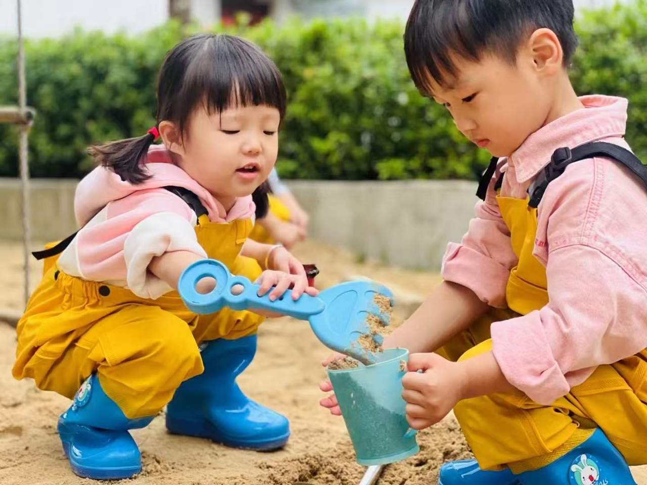 學前有法 善育有規(guī)——?？谑猩礁哂變簣@2025年學前教育宣傳月啟動儀式暨《學前教育法》專題學習活動-圖片27